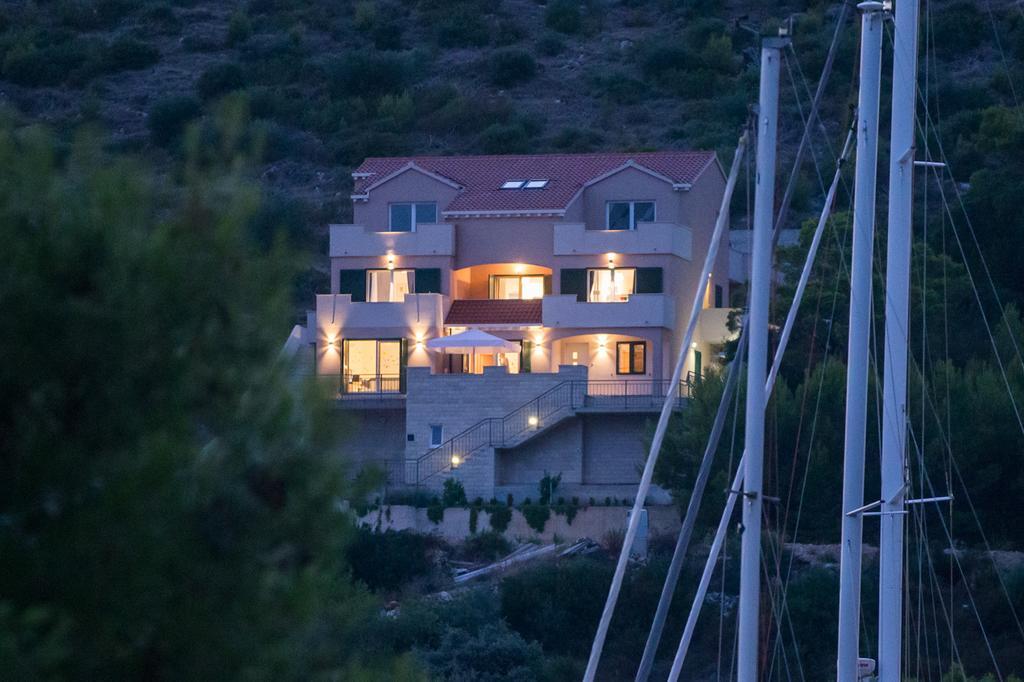 Apartments Ladesta Lastovo المظهر الخارجي الصورة