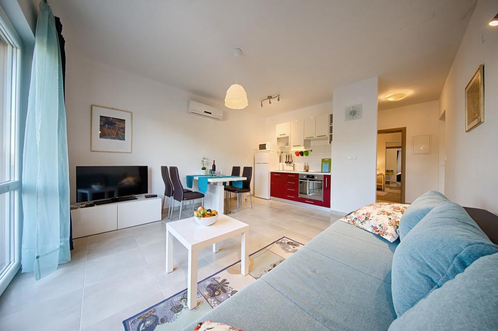 Apartments Ladesta Lastovo الغرفة الصورة