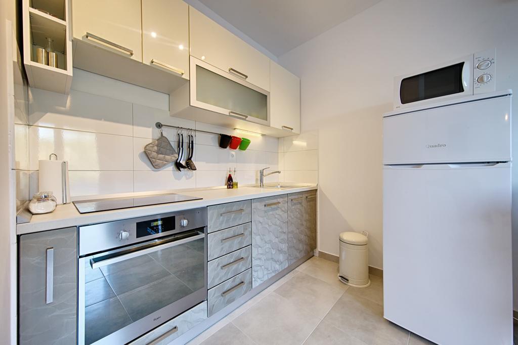Apartments Ladesta Lastovo الغرفة الصورة