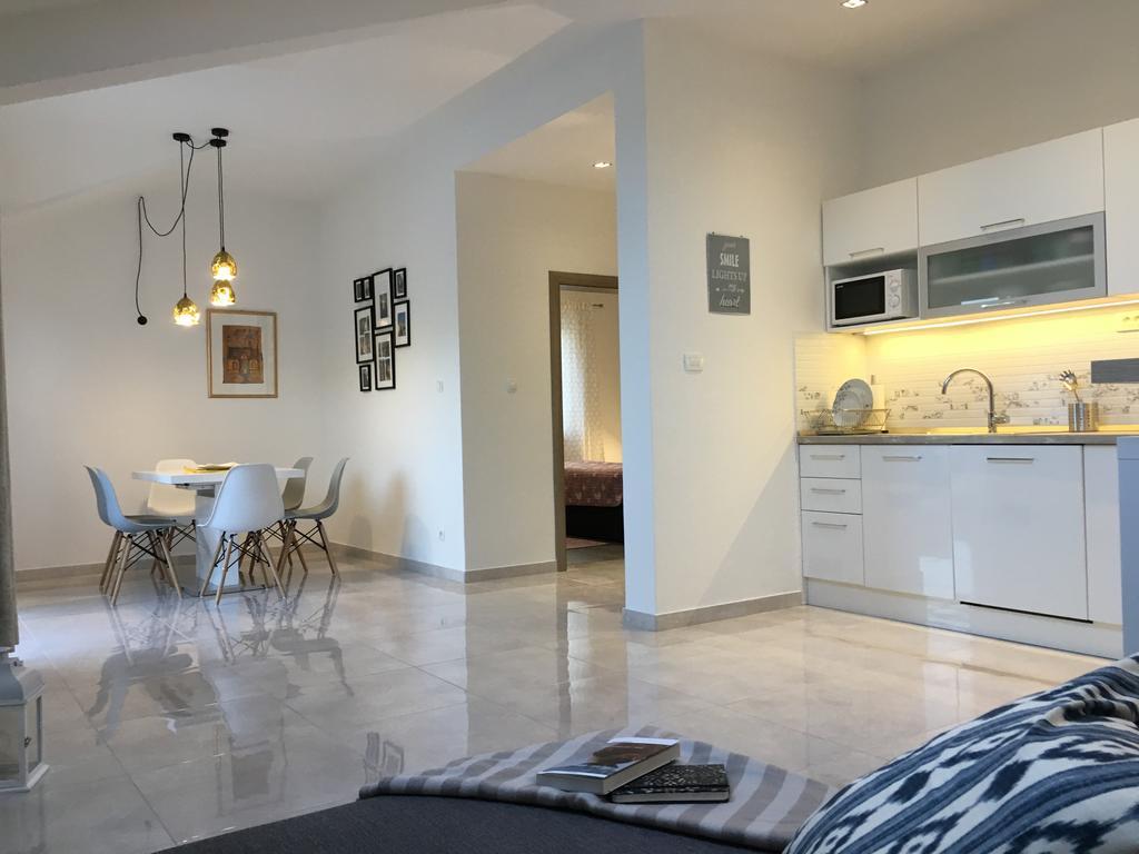 Apartments Ladesta Lastovo المظهر الخارجي الصورة